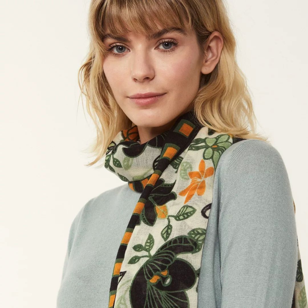 Foulard - Instagram: @maison_kimberley