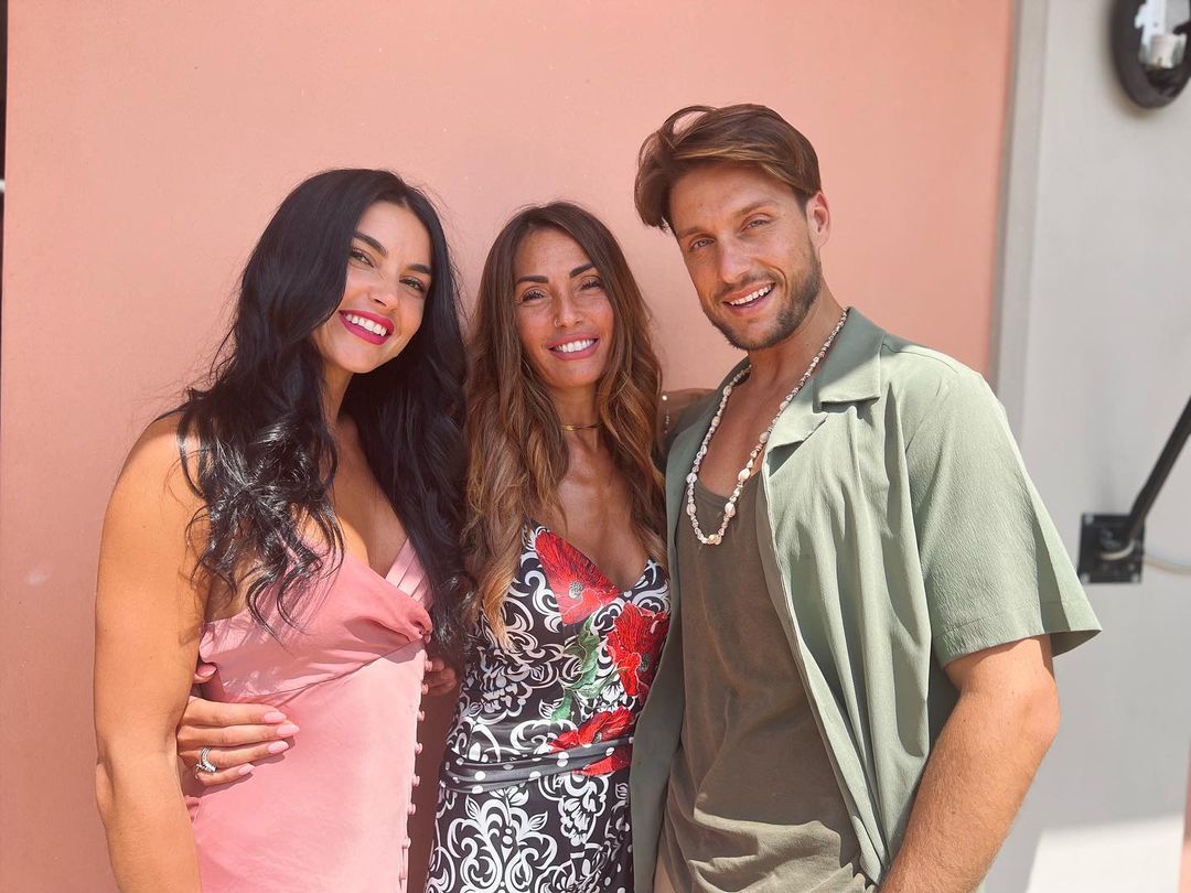 Ida con Teresa Langella e il fidanzato Instagram: @idaplatano_glamour