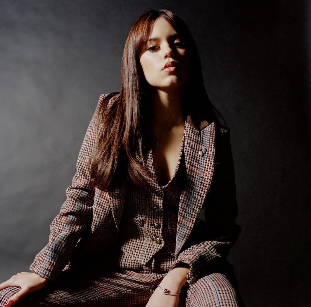 Jenna Ortega - Instagram: @jennaortega