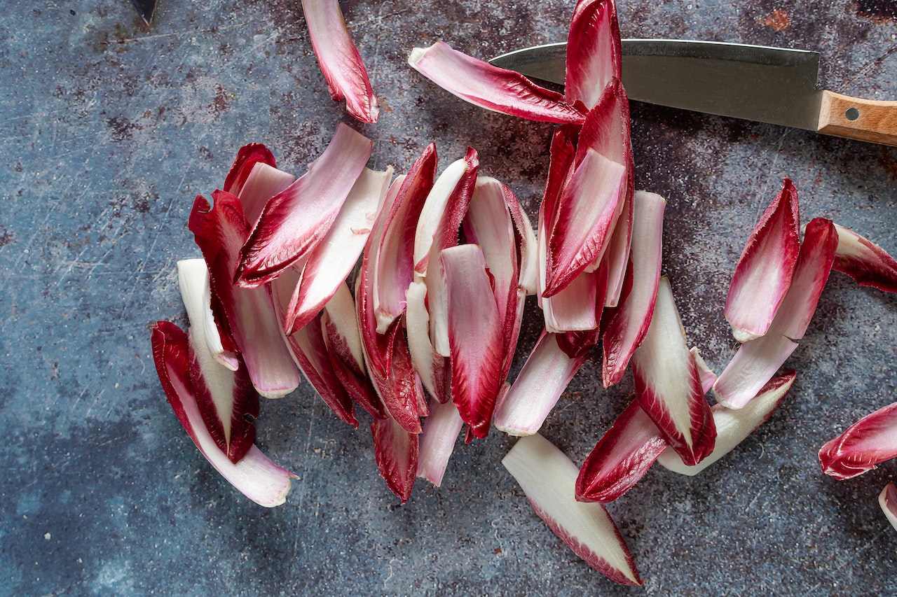 Maschera al radicchio rosso - Foto di micheile.com || visual stories/ Pexels.com