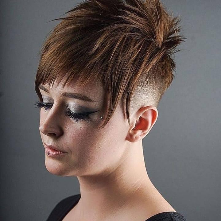 Taglio pixie rasato - Instagram: @barber_grammers