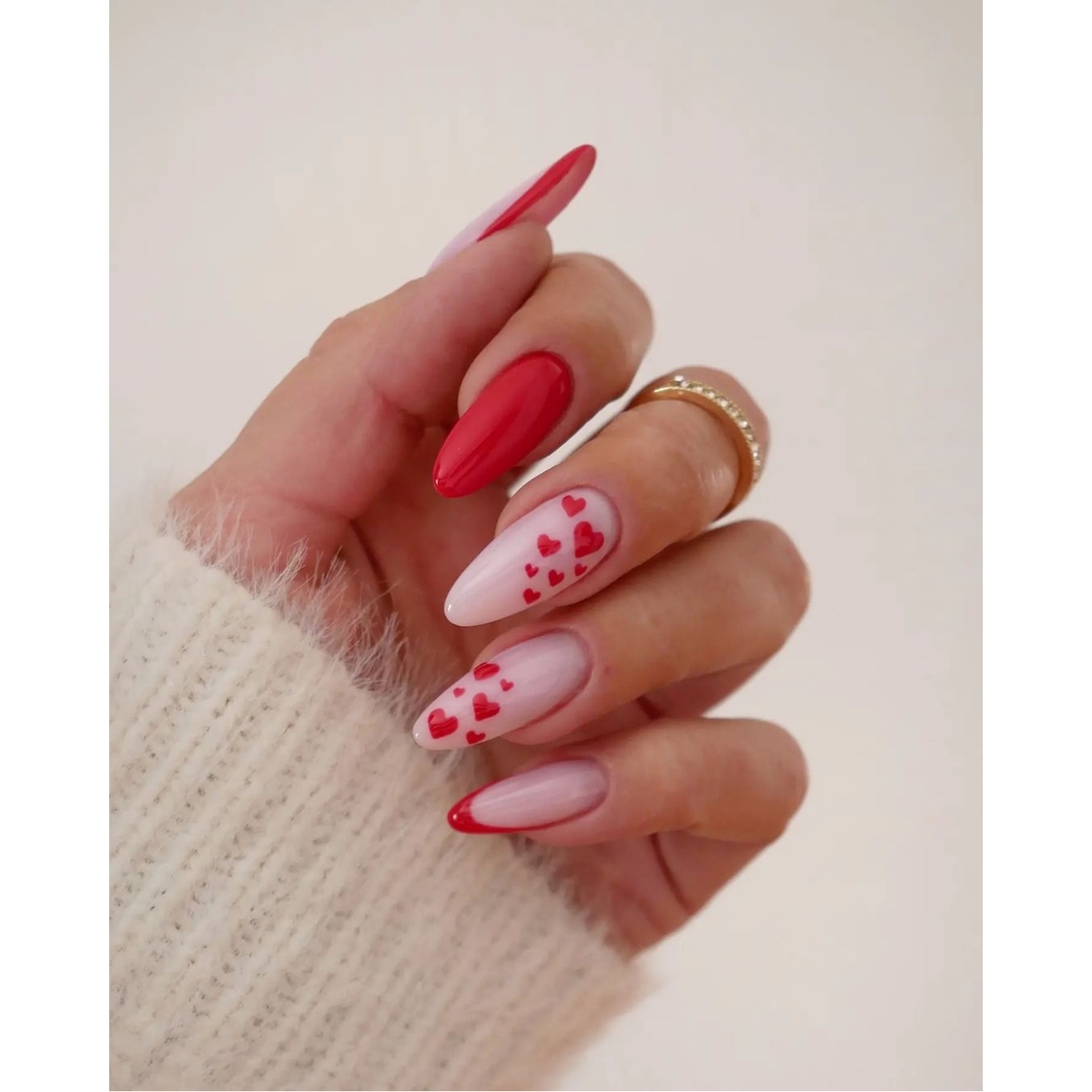 Unghie rosse eleganti - Instagram: @ideas_for_nailart