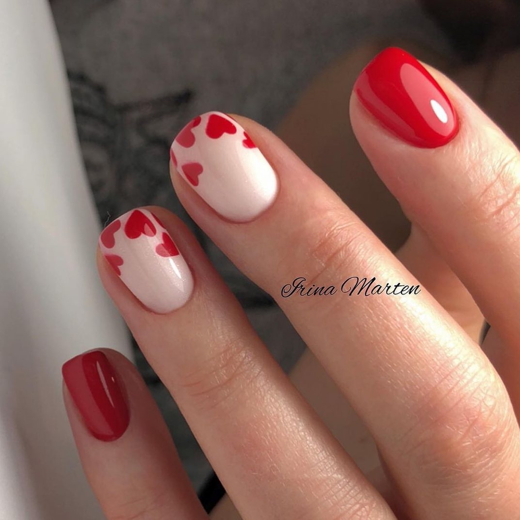 Unghie semipermanente rosso - Instagram: @nails_irinamarten