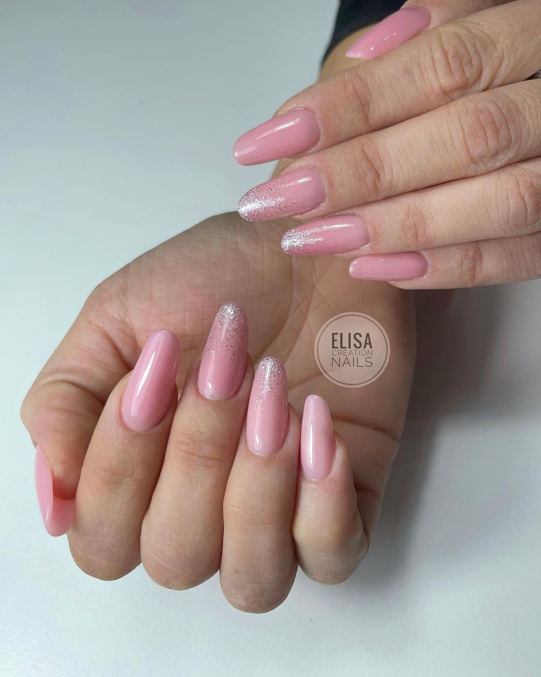 Unghie tonde rosa cipria - @_elisacreationnails_
