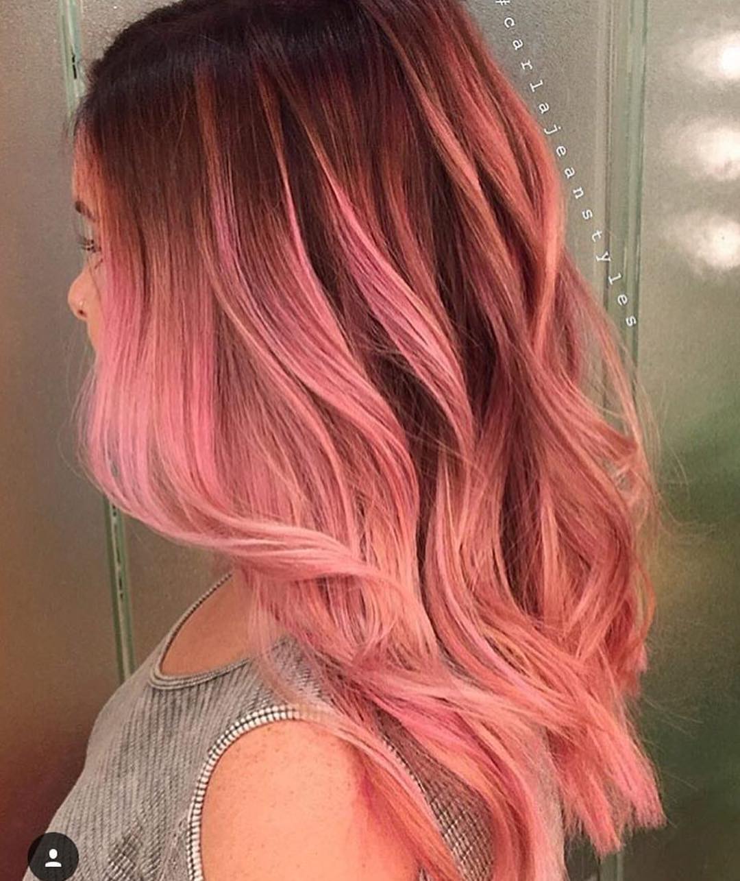 Balayage rosa - @carlajean_mass
