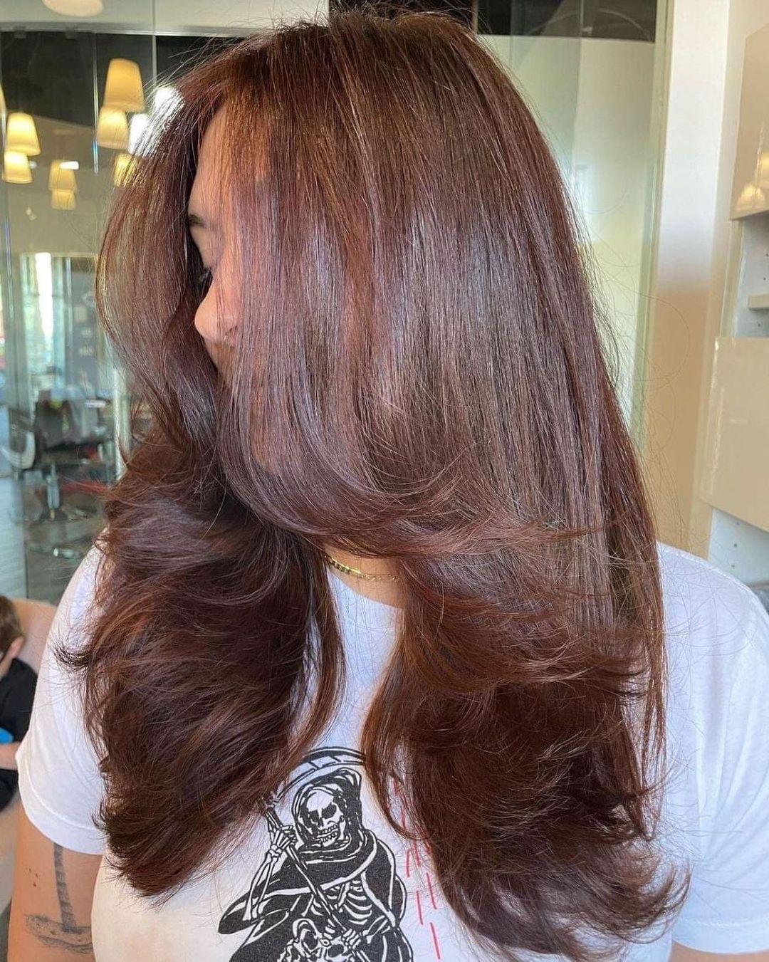 Capelli castani - @savinabuendiahair