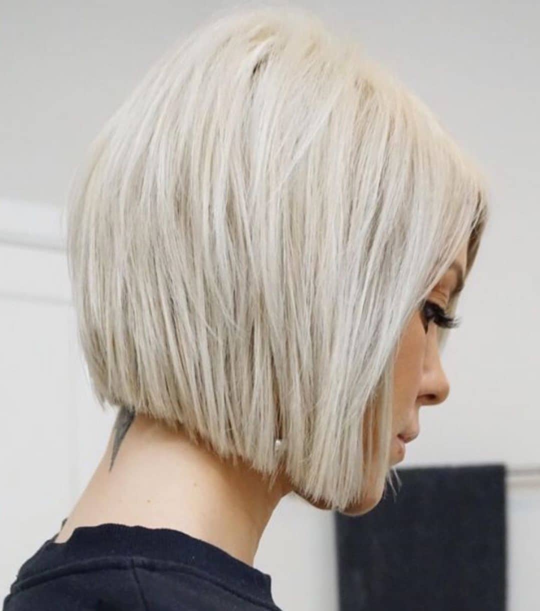 Carrè bianco - @chrisjones_hair
