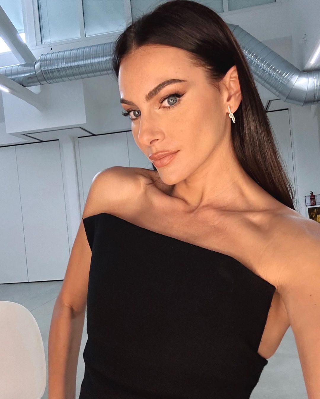 Paola Turani liscia - @paolaturani