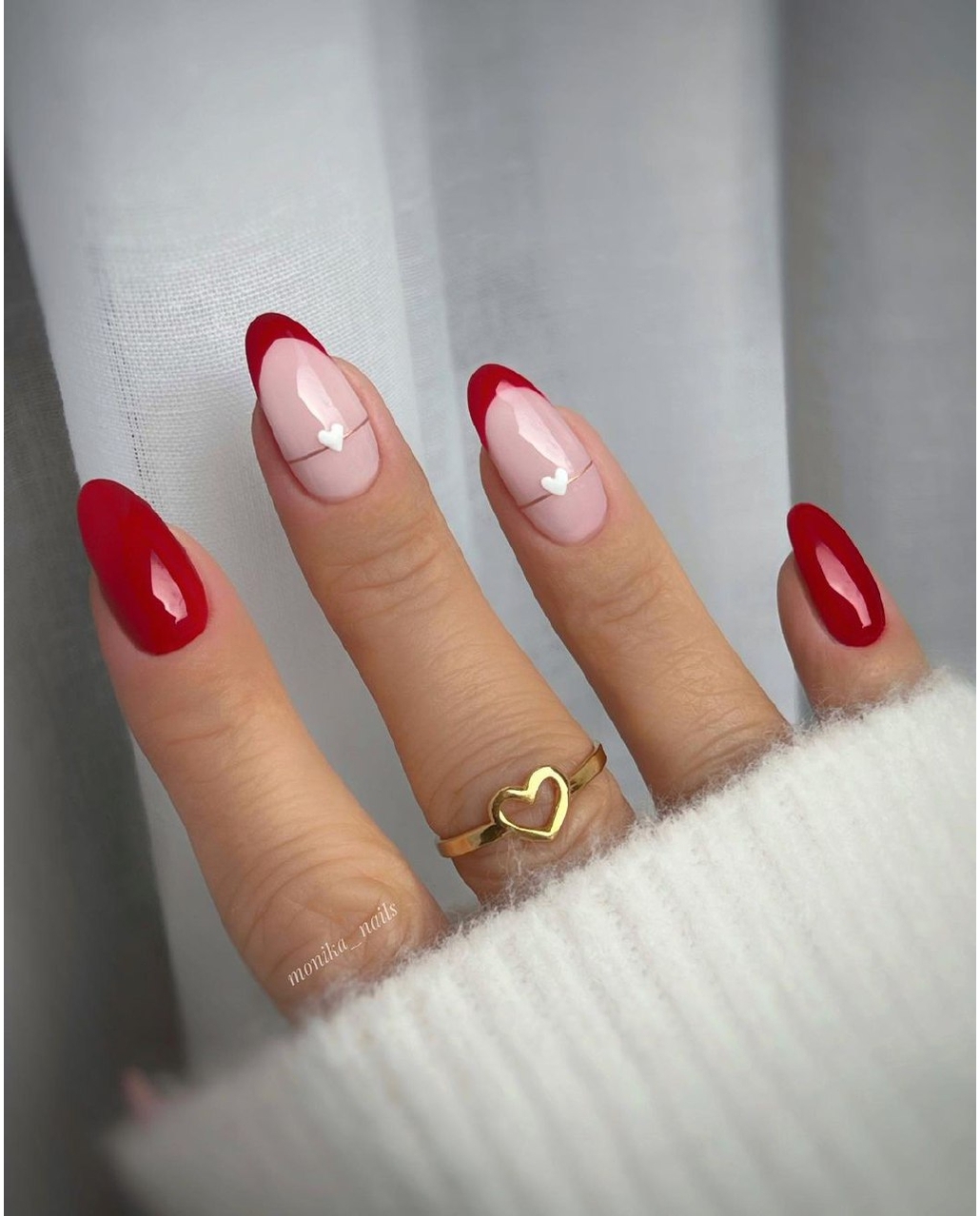 Ricostruzione unghie rosse - @monika__nails