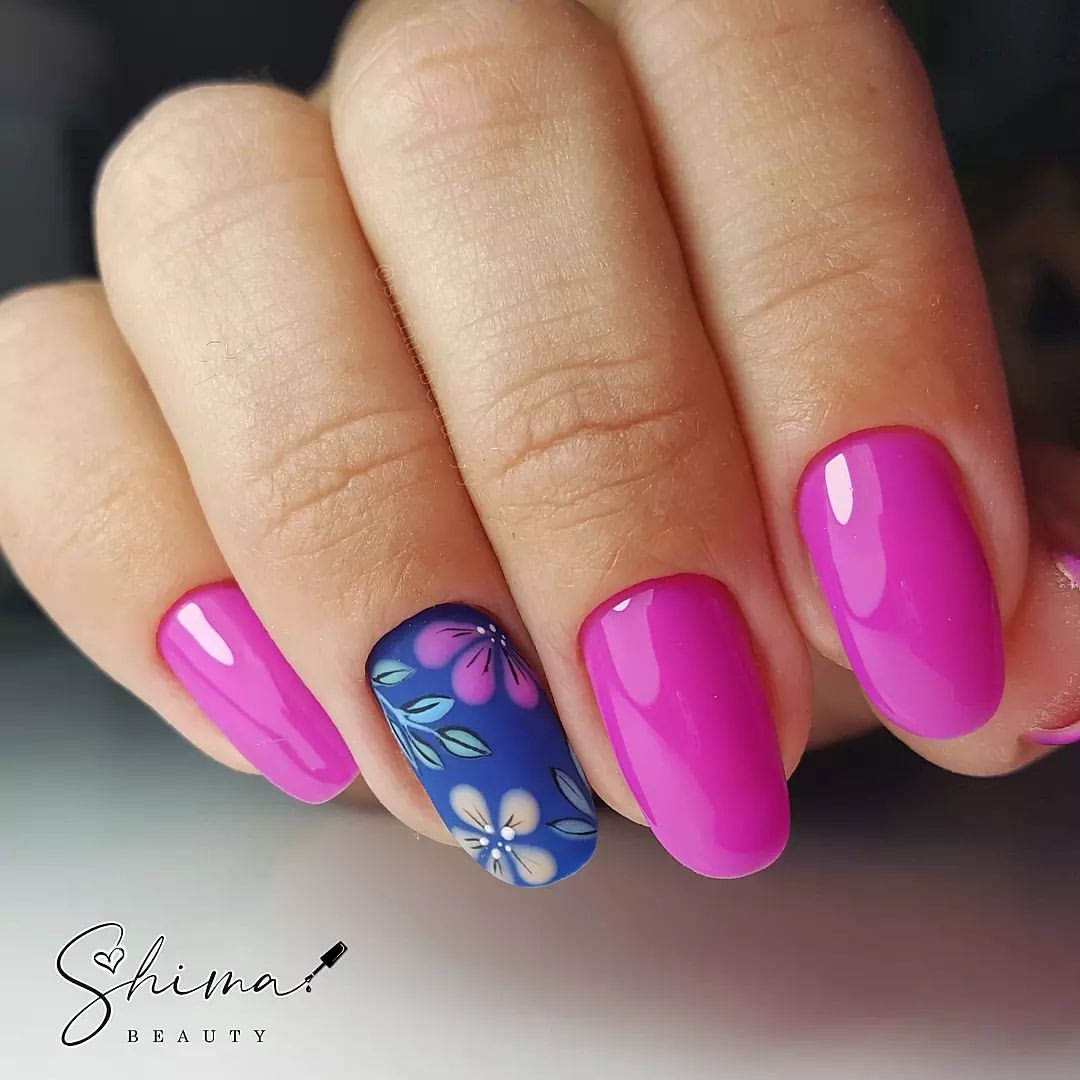 Smalto fucsia su unghie tonde - @shima_beautyy