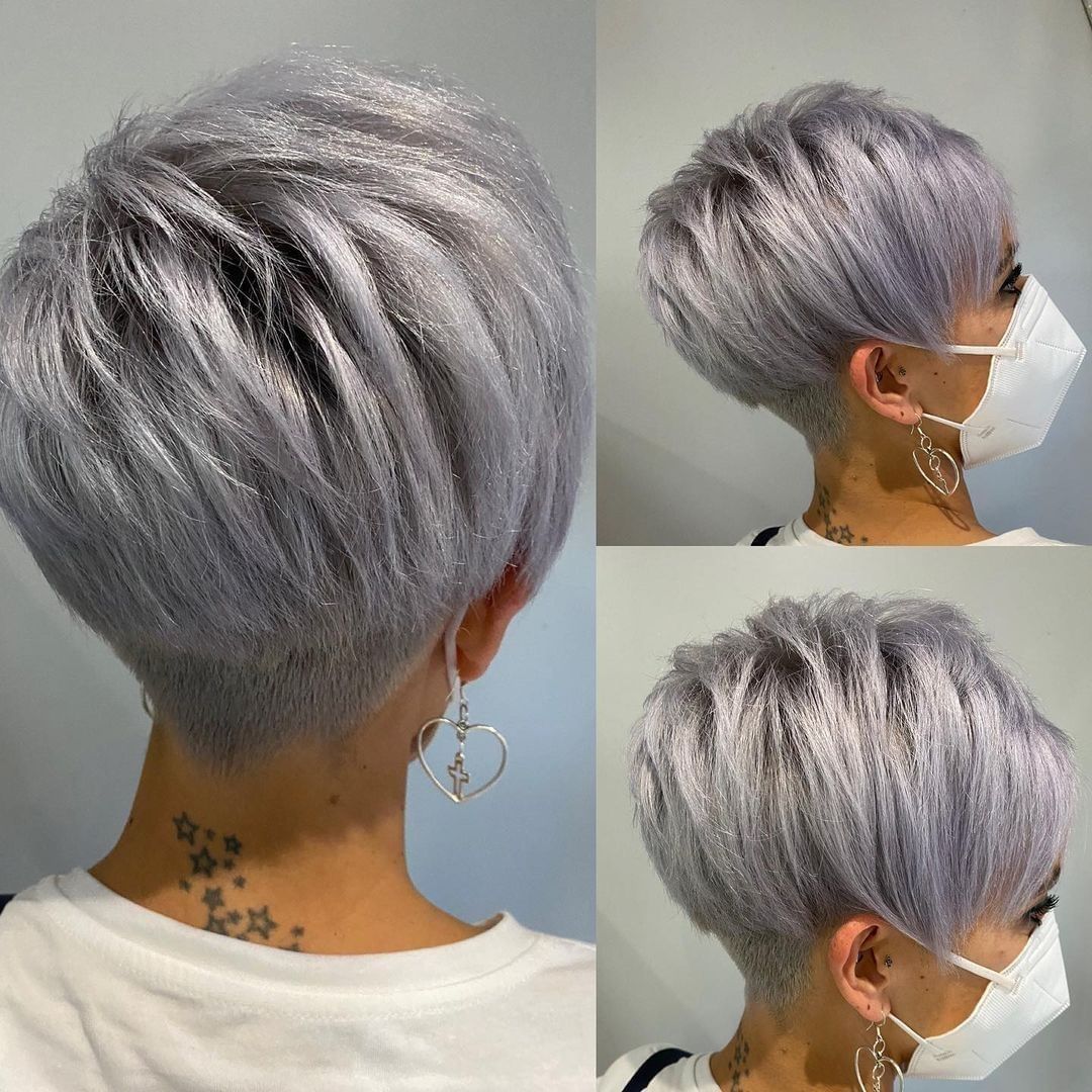 Taglio pixie con sfumature viola - @carlan.peluqueria