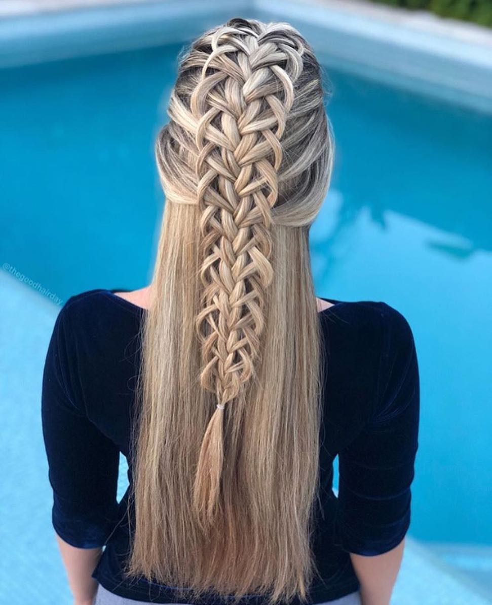 Treccia su capelli biondi - @thegoodhairday
