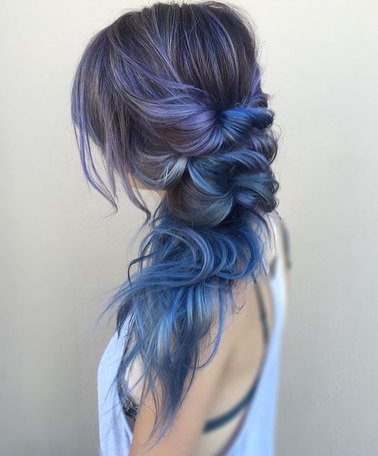 Treccis su capelli blu - @theblondebrunetteaz