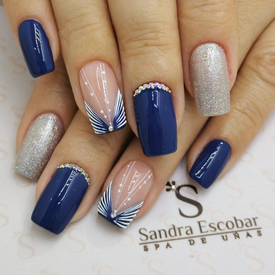 Unghie blu con decori - @ideas_for_nailart