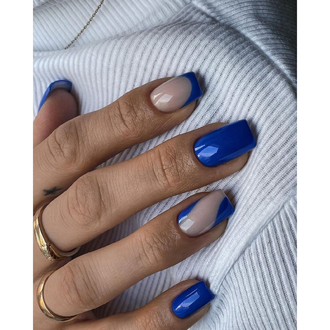 Unghie blu glitterate - @ideas_for_nailart