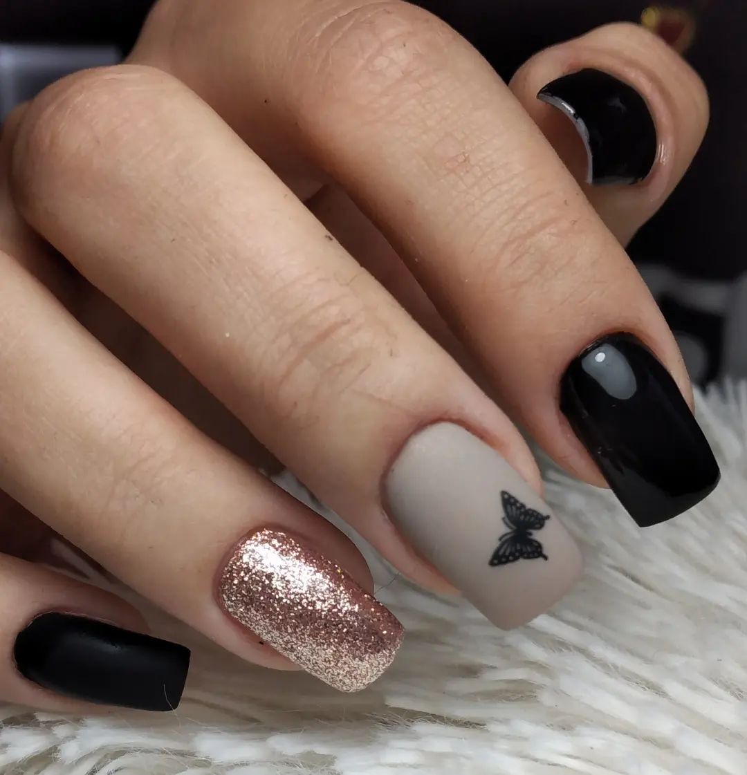 Unghie nere - @nailsforpassion_antonella.c975