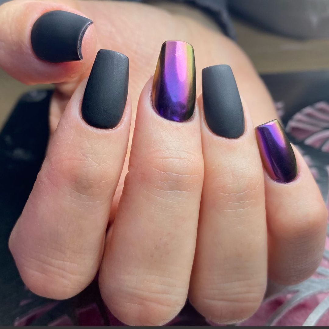 Unghie nere opache - @giadap.nails