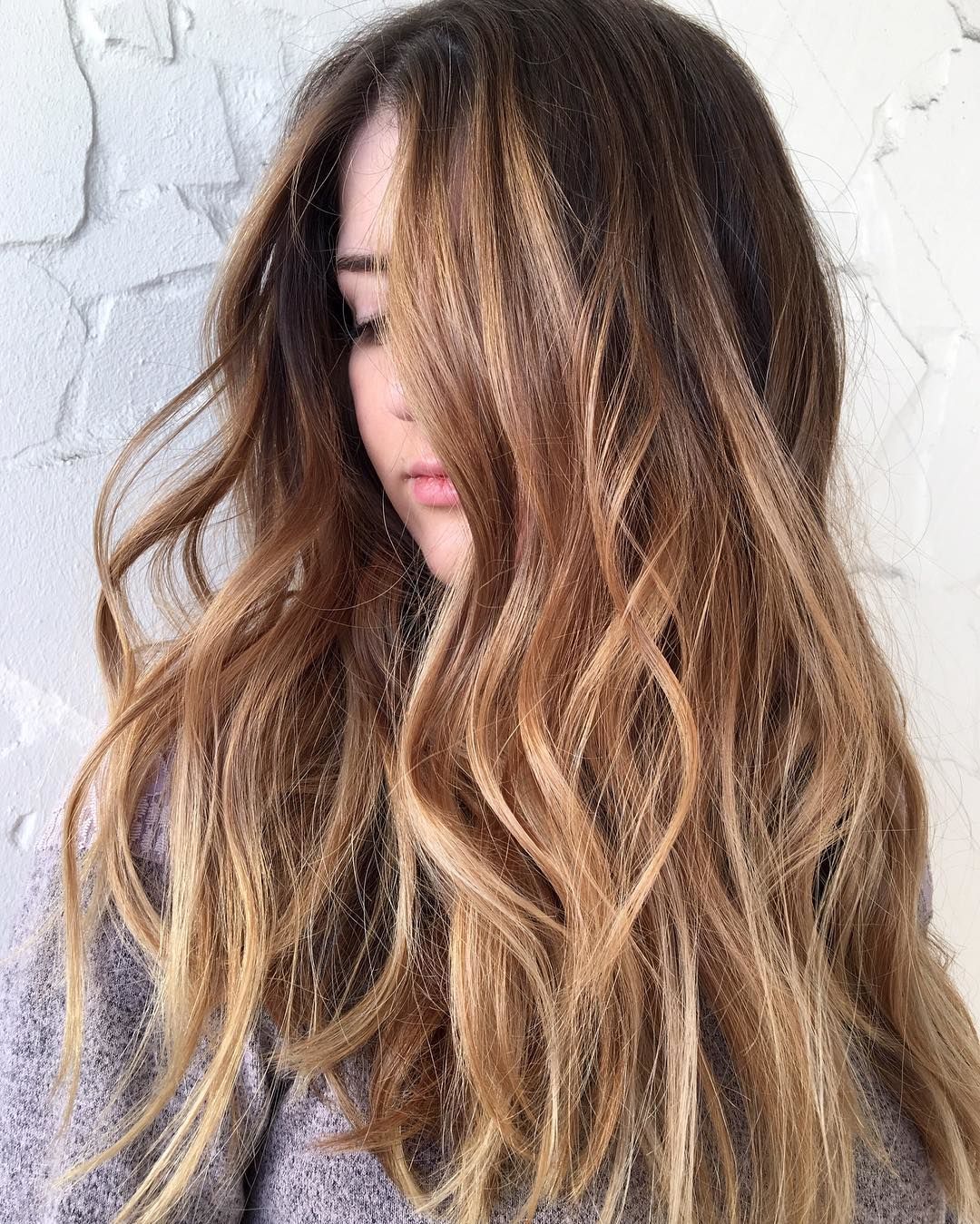 Balayage castano chiaro - @gina.devine 