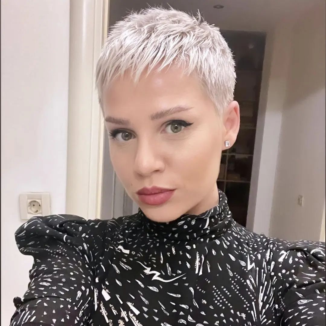 Pixie a maschiaccio - @kiva.rosescu