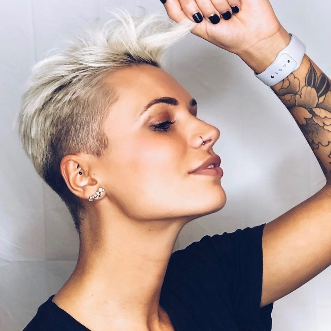 Taglio pixie rasato - @kaitlyn_hubert