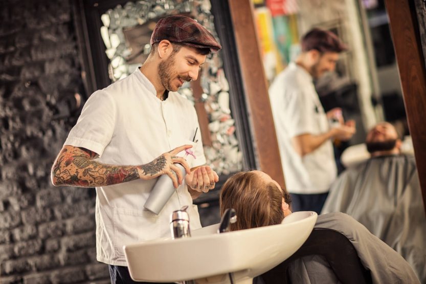 Capelli grassi: quali sono le cause