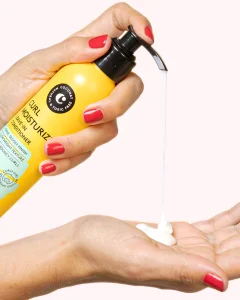 Balsamo capelli ricci - Foto: @cocunat.com