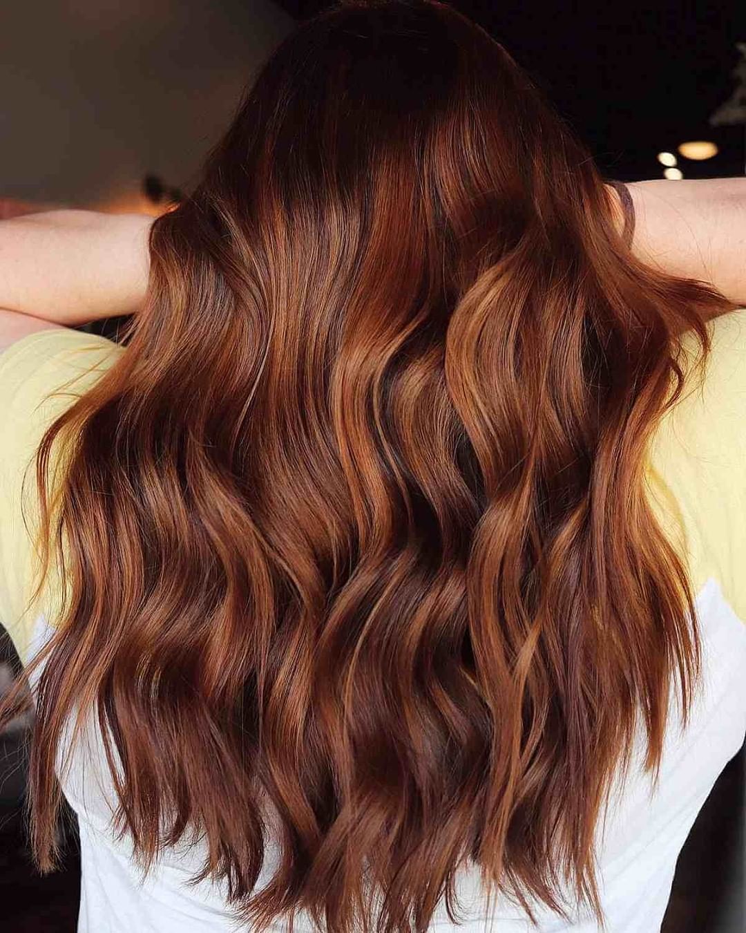 Base castana con sfumature - @kl.hairartist