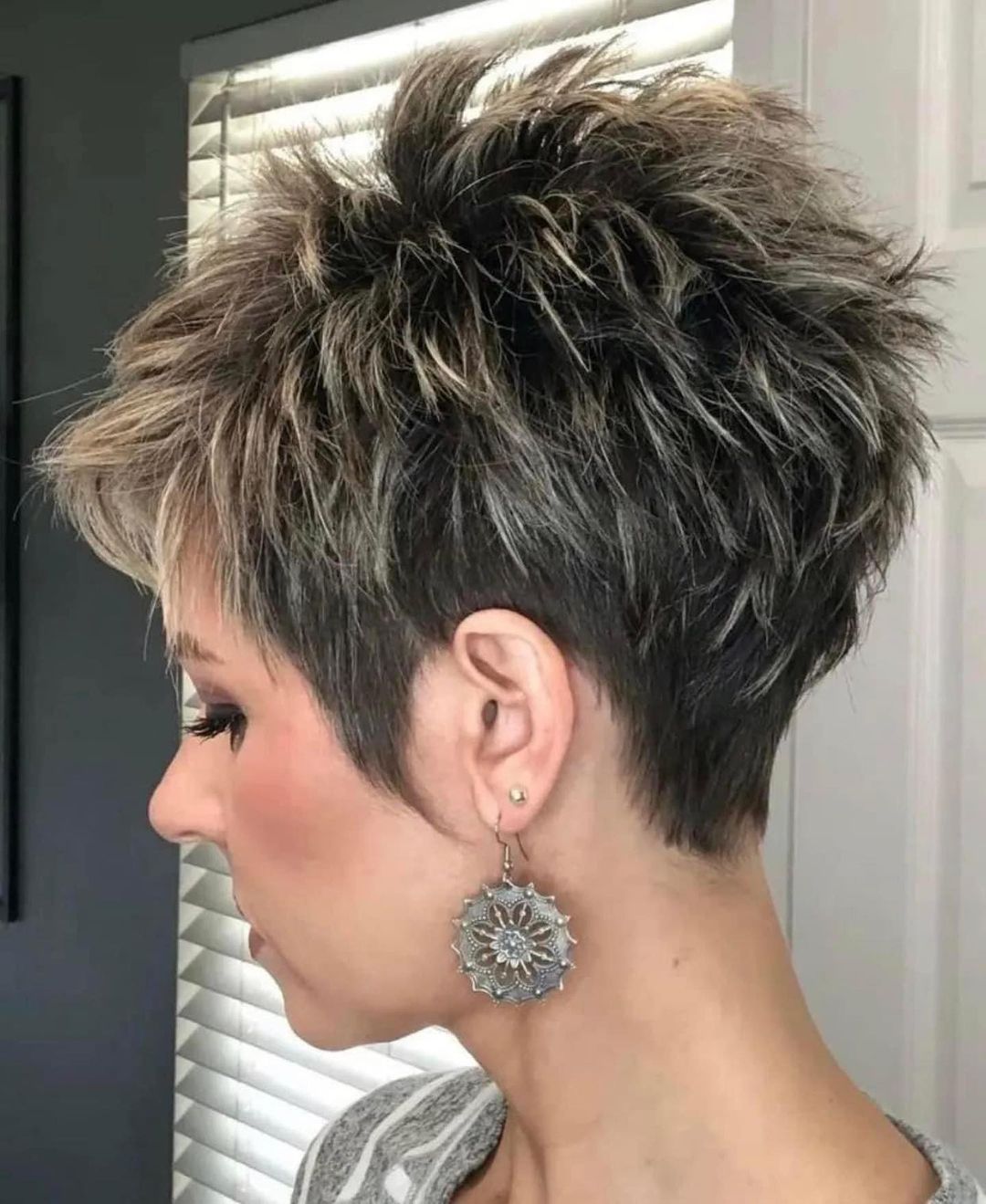 Pixie cortissimo sfilato - Instagram: @kurze.frisur.ideen