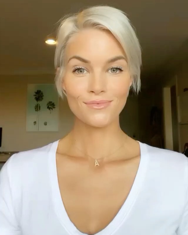 Pixie corto biondo - @krissafowles