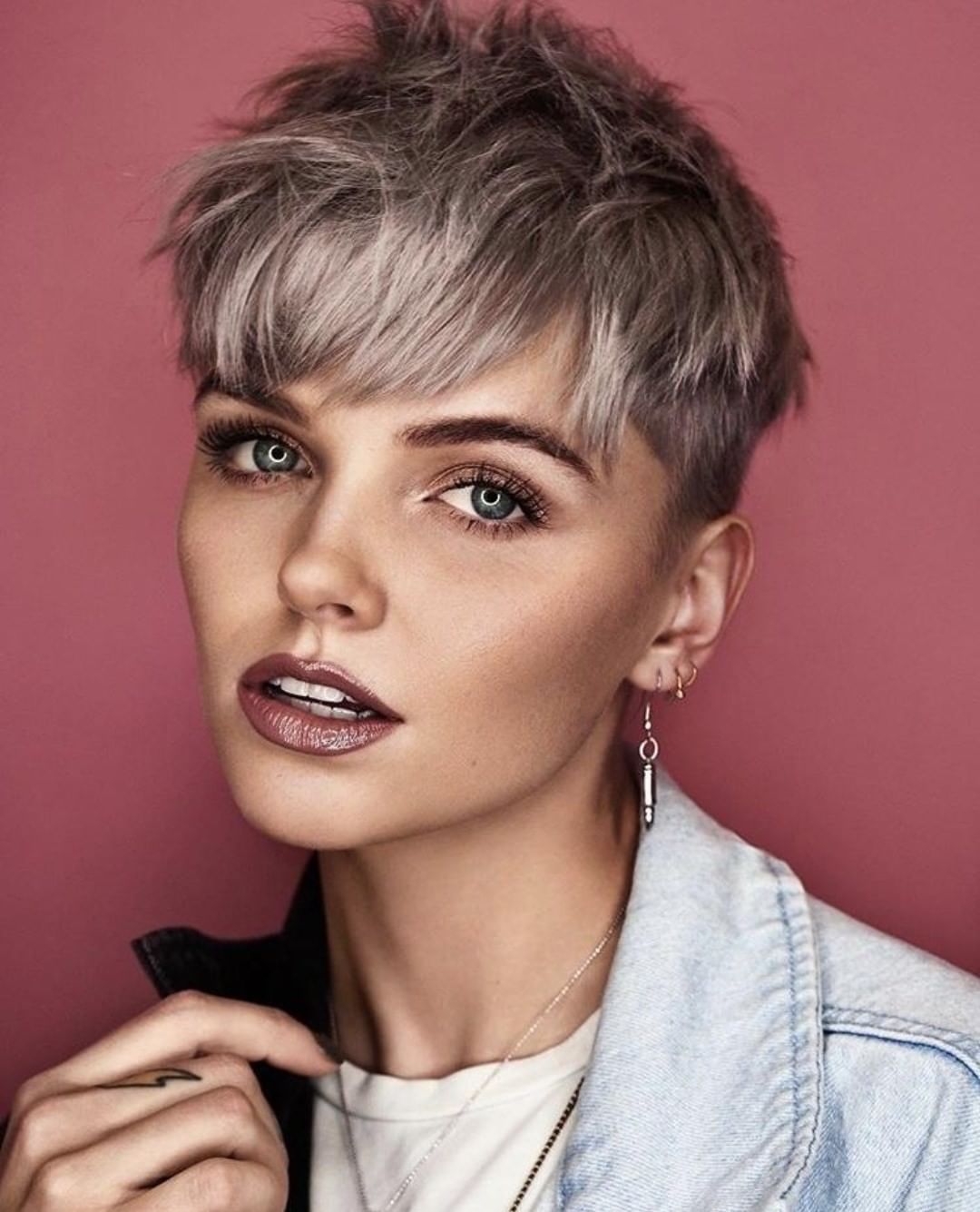 Pixie grigio metallizzato - Instagram: @erintgraham