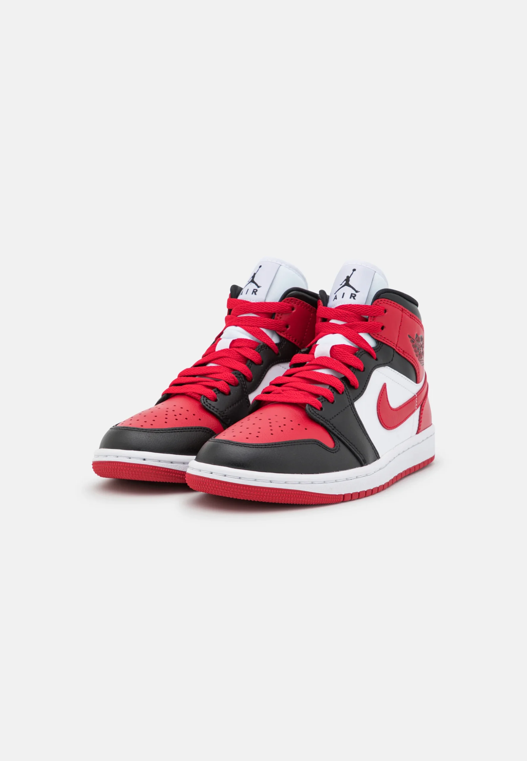 Air jordan rosse e nere - Foto: Zalando.it