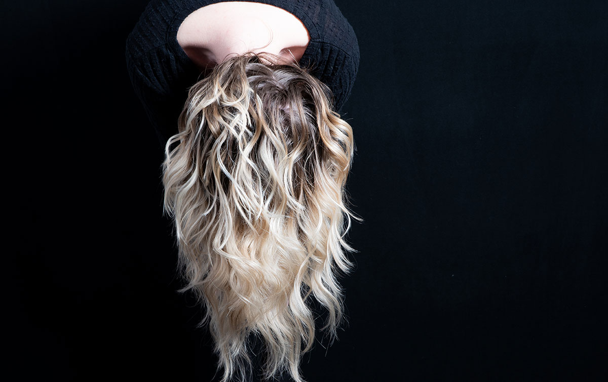 Capelli liberi biondi