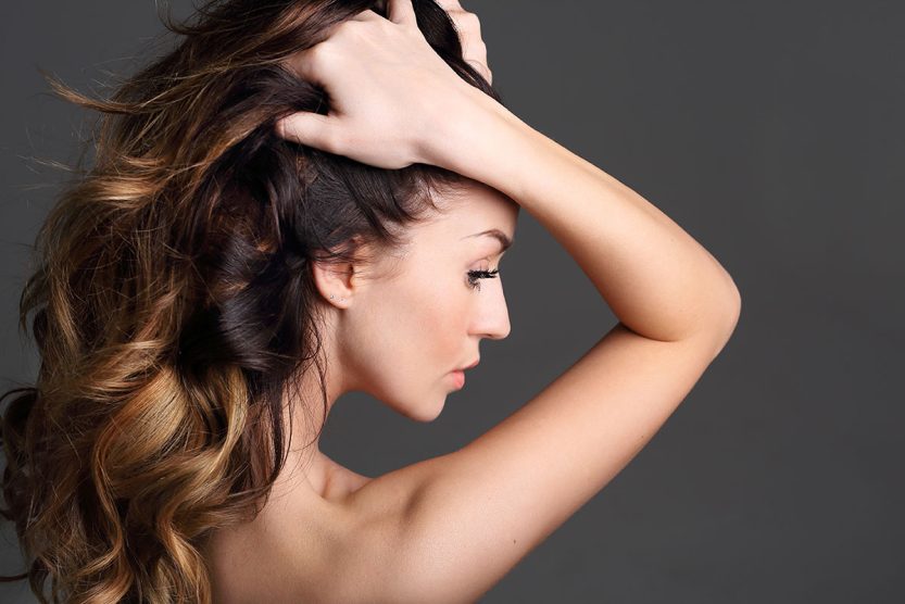 Come infoltire i capelli - Foto: @adobestock.com