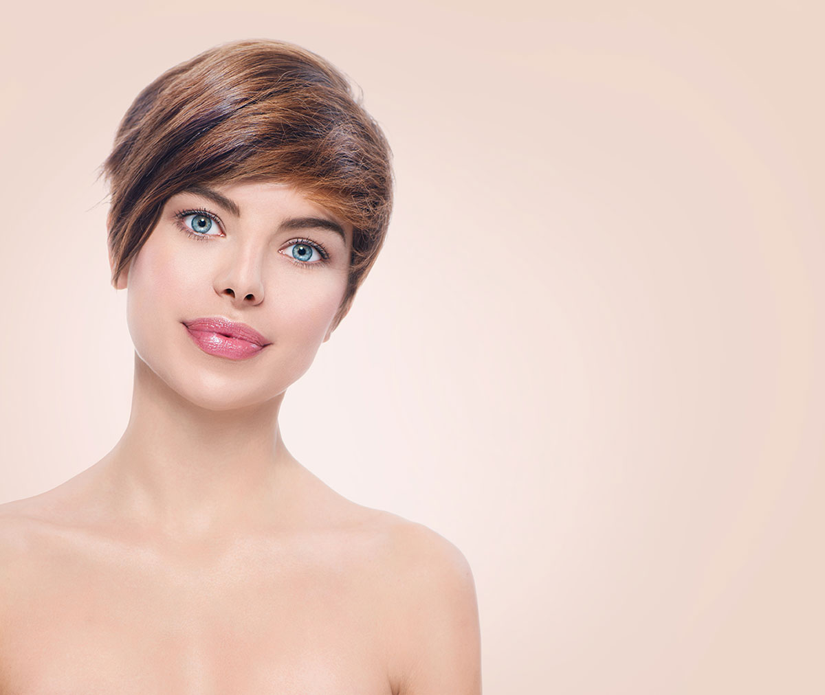 Come rimuovere il make up - Foto: @adobestock.com