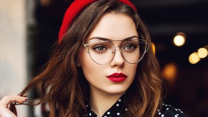 Make up per chi indossa gli occhiali da vista - Foto: @adobestock.com