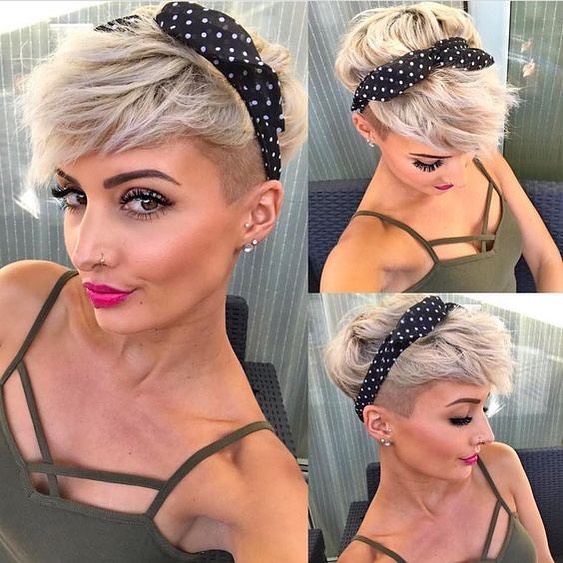Pixie con fascia - Instagram: @kurzhaarestylen
