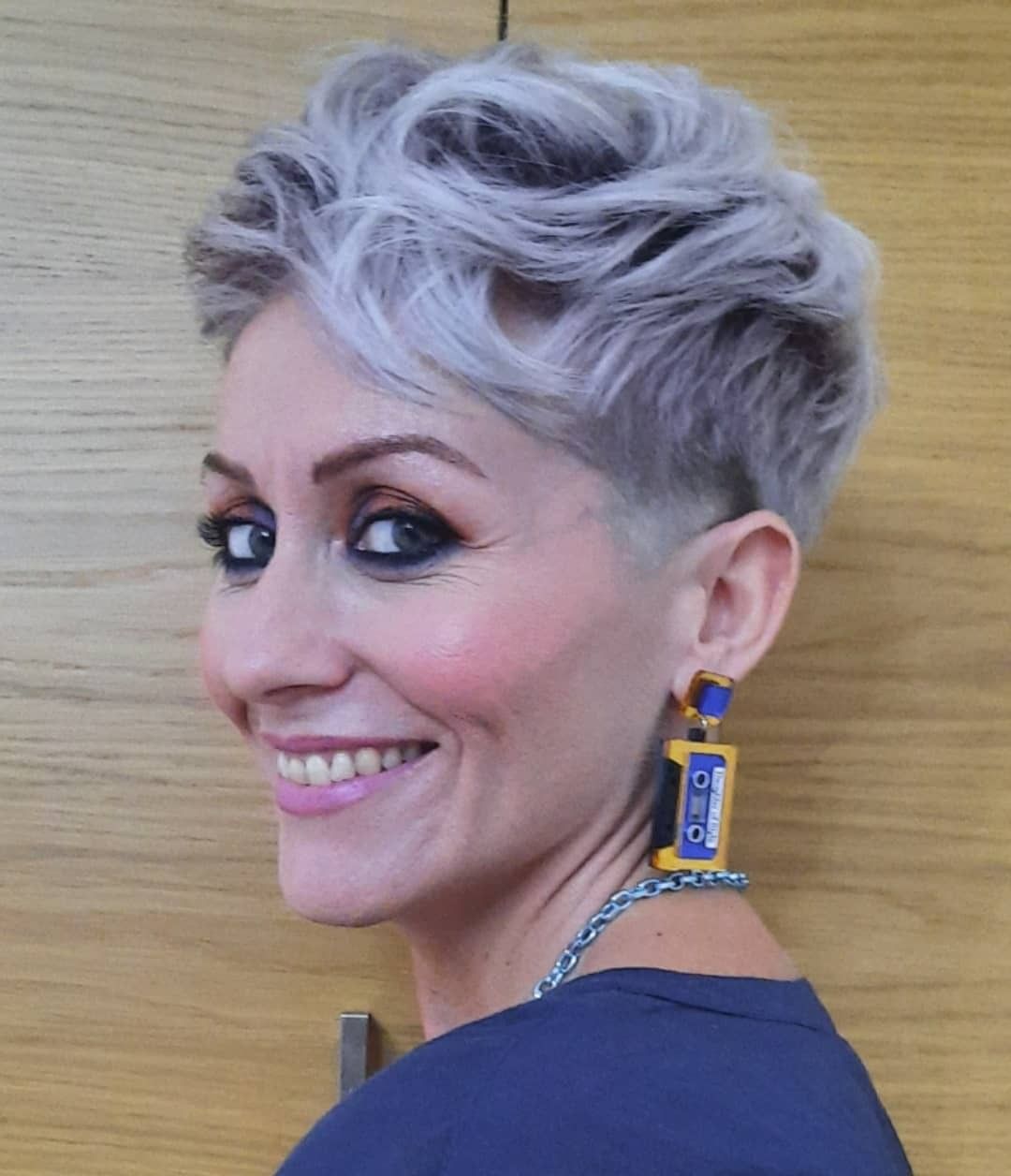Pixie corto scalato - Instagram: @t_mar_lop_5