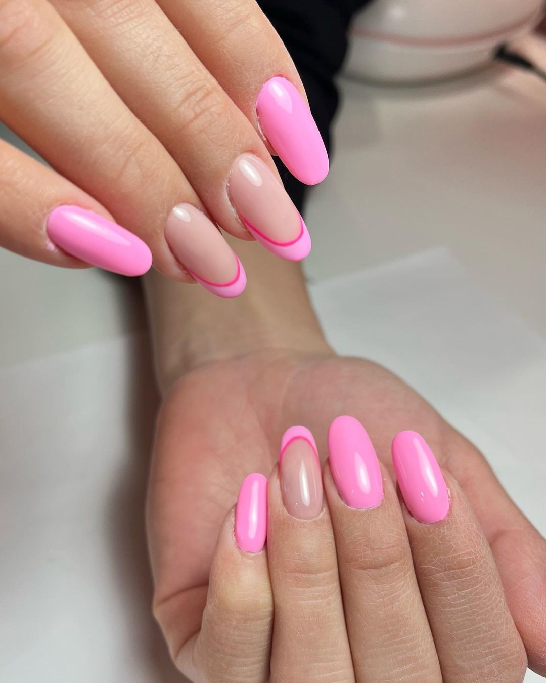 Unghie rosa con French - Instagram: @_azzurra_nails