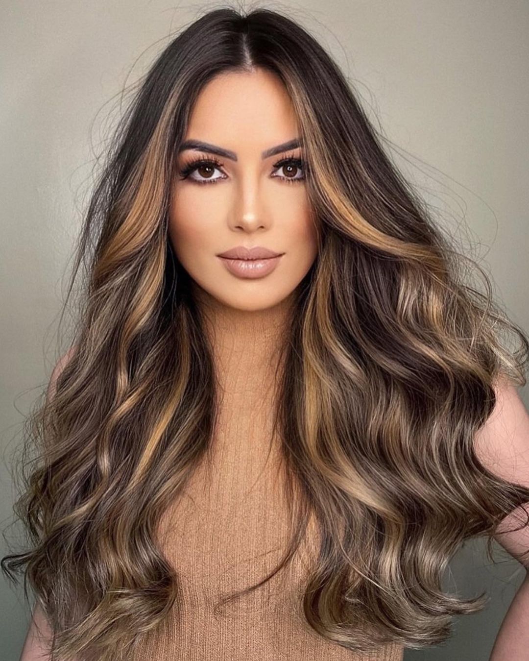 Balayage nocciola su capelli castani
