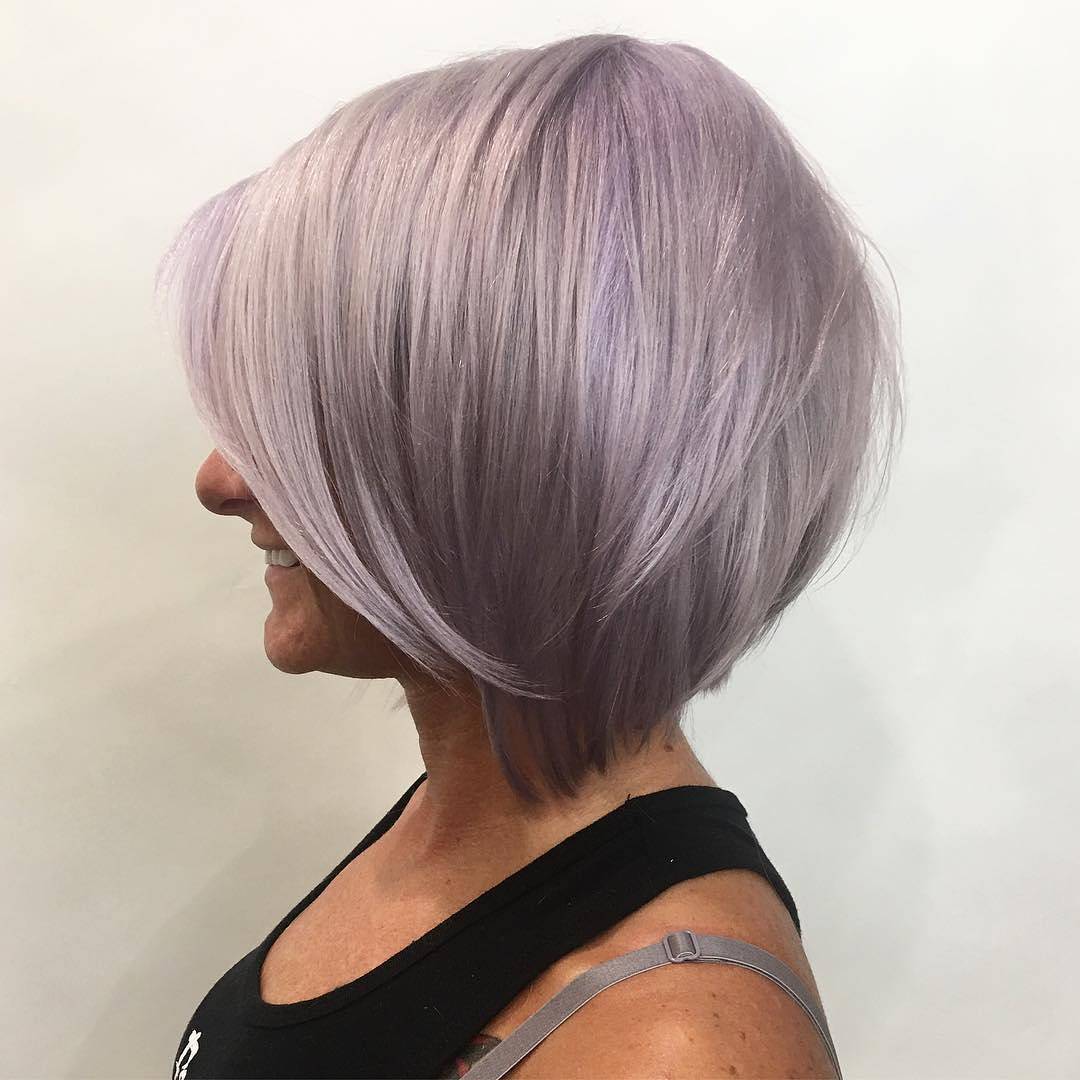 Caschetto con sfumature lilla - Instagram: @hair.by.erin_