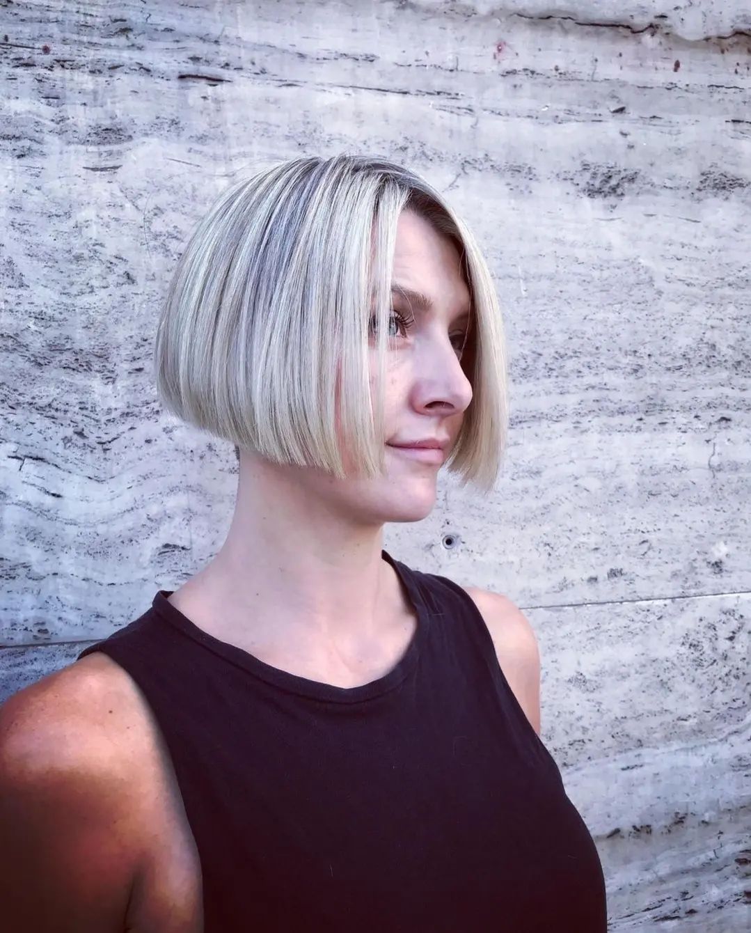 Caschetto corto - Instagram: @marina_velea 
