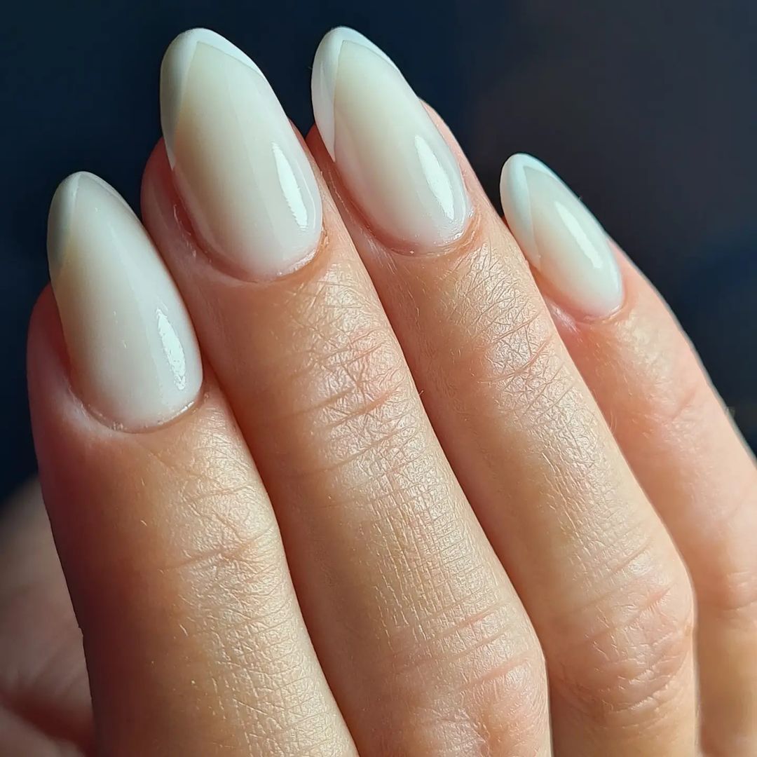 French bianco latte - Instagram: @atelierr214 