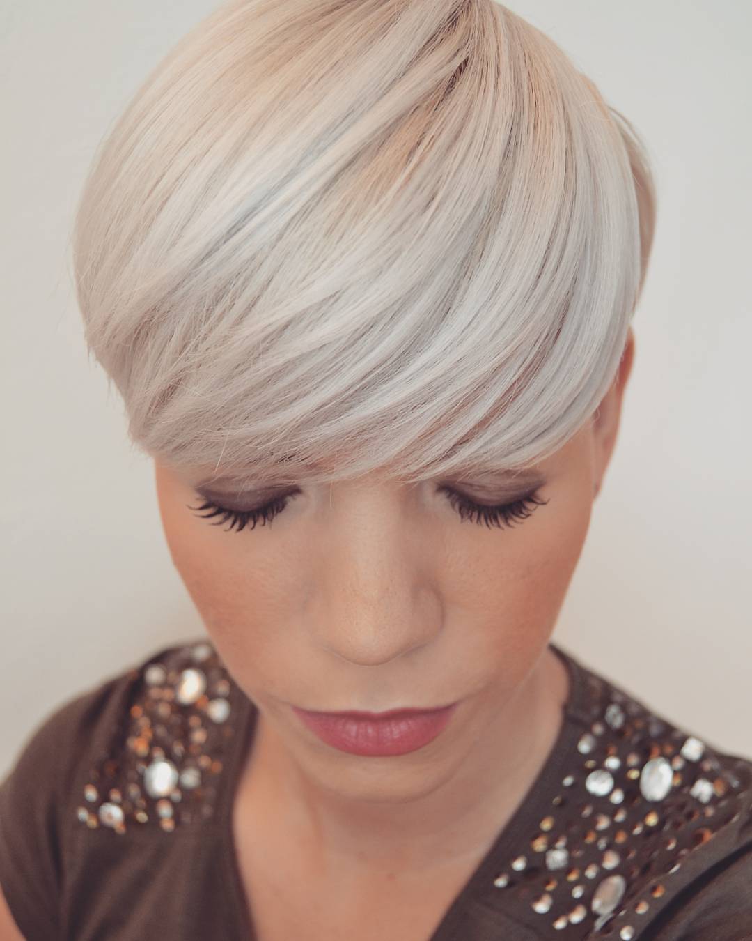 Pixie bianco con sfumature - Instagram: @patriciam.bores