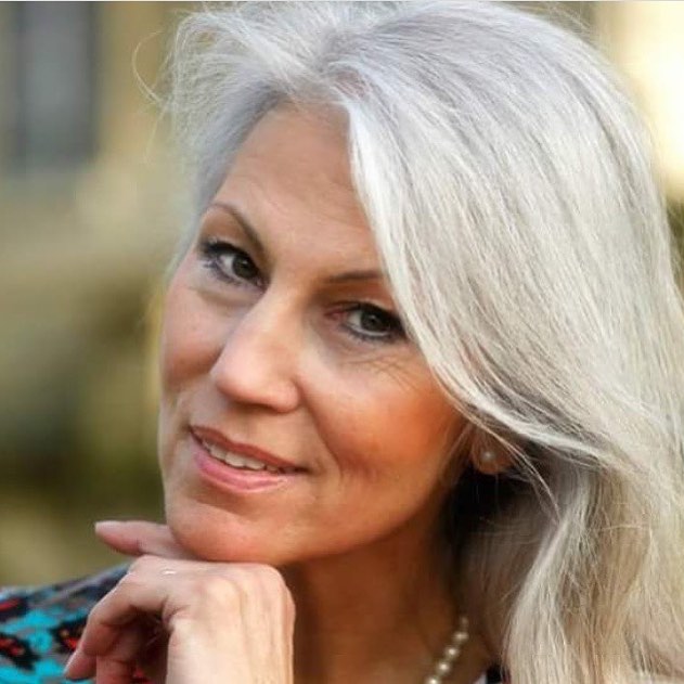 Taglio over 50 - Instagram: @bettinabihr 