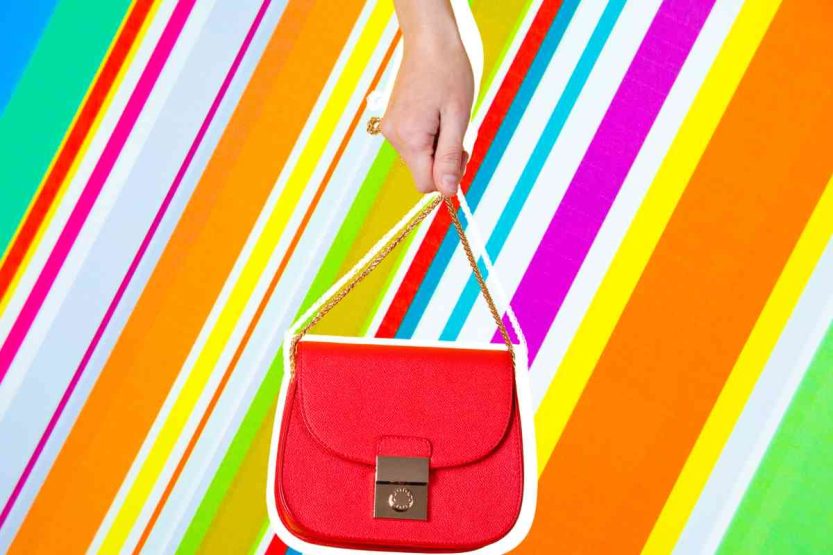 Borsa colorata per l'estate